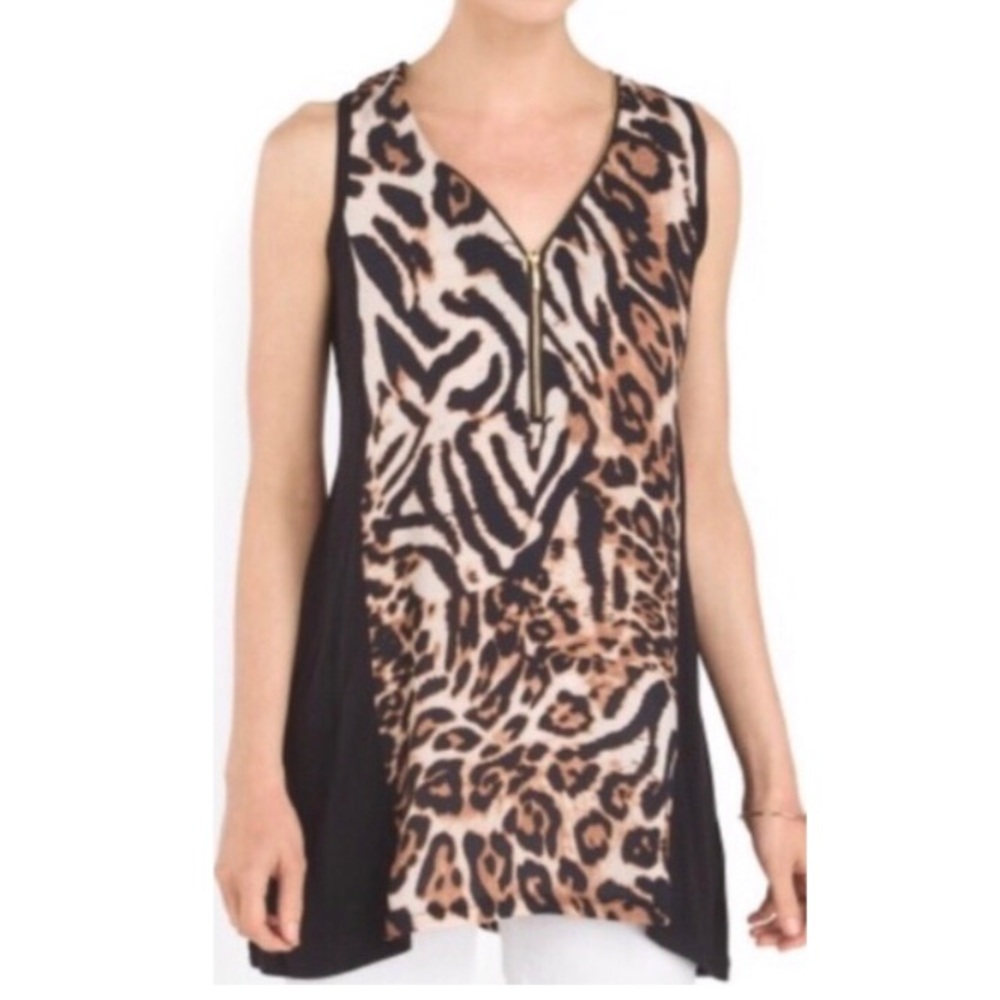 ✨ Leopard print top ✨